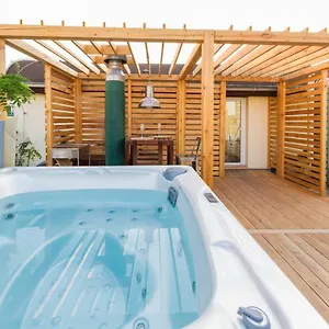 Apartament Romantic With Jacuzzi, Praga
